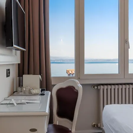 Hotel Degli Oleandri Sirmione Exterior photo