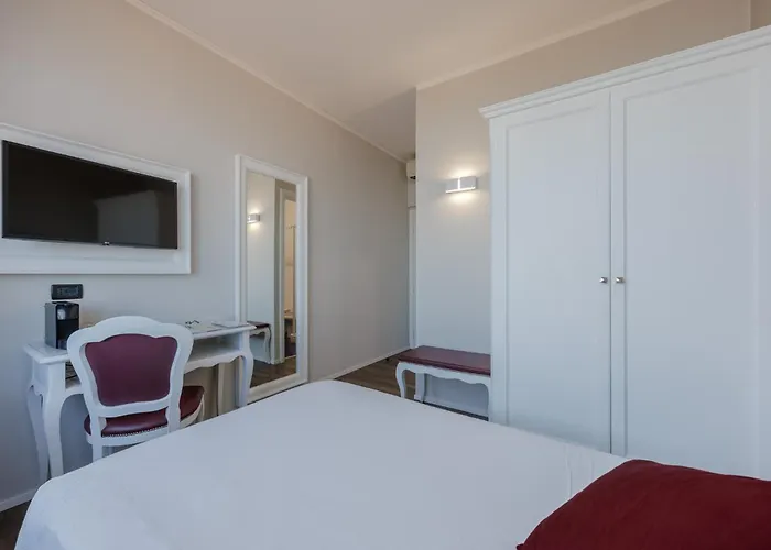 Hotel Degli Oleandri