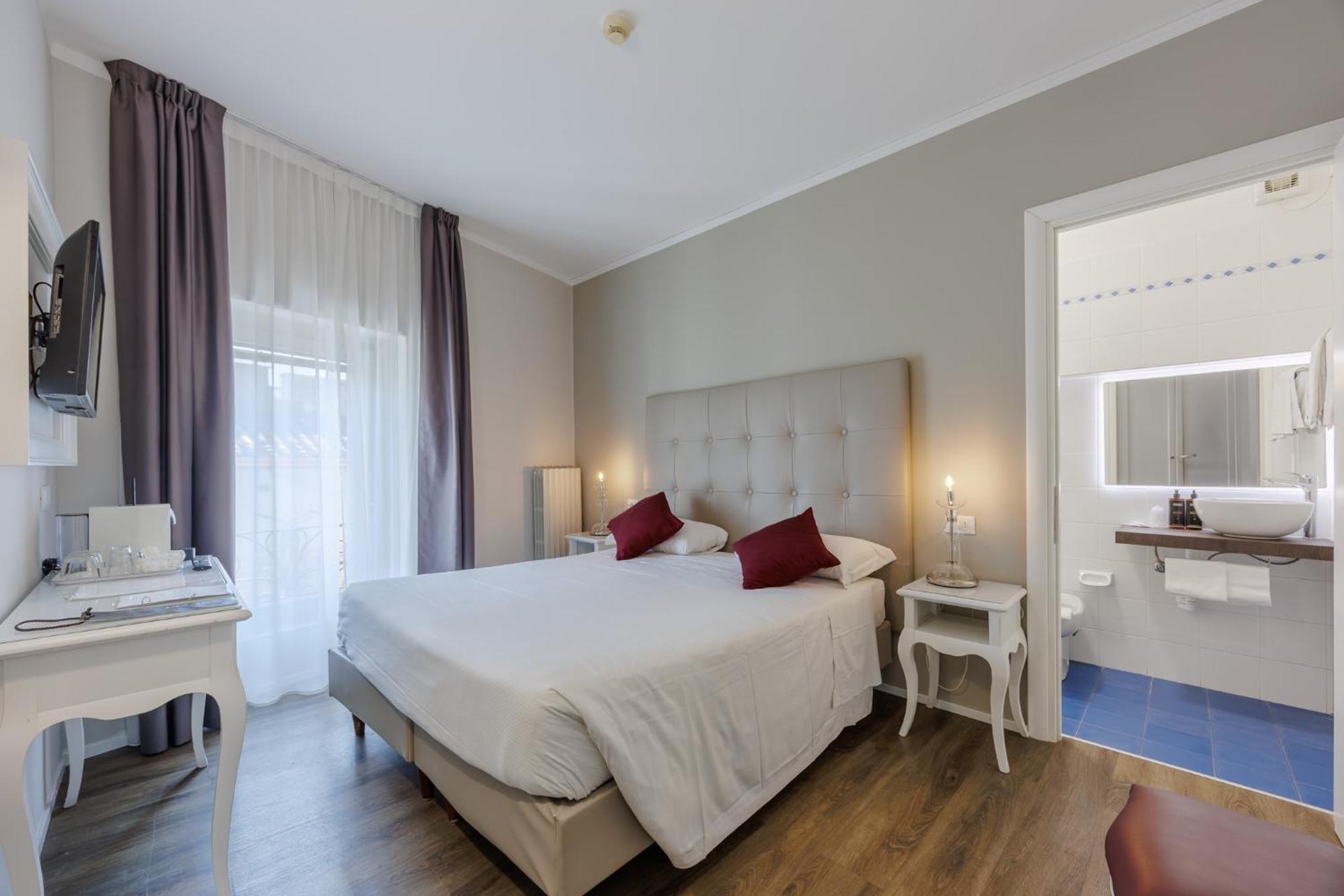 Degli Oleandri Hotel 3*
